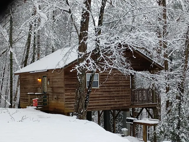 Nantahala Cabins Inc