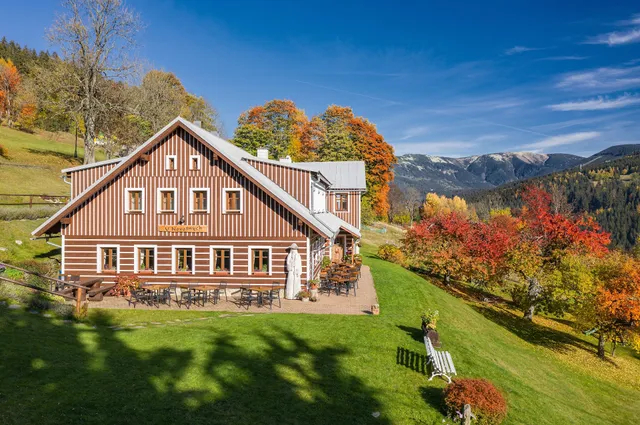 U Novotných - Lubomír Novotný