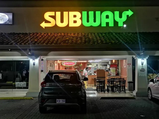 Subway • Santa Ana