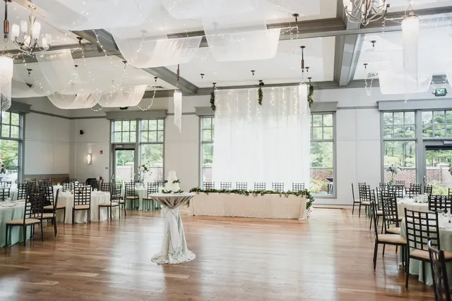 2GatherMore Elegant Event Venue