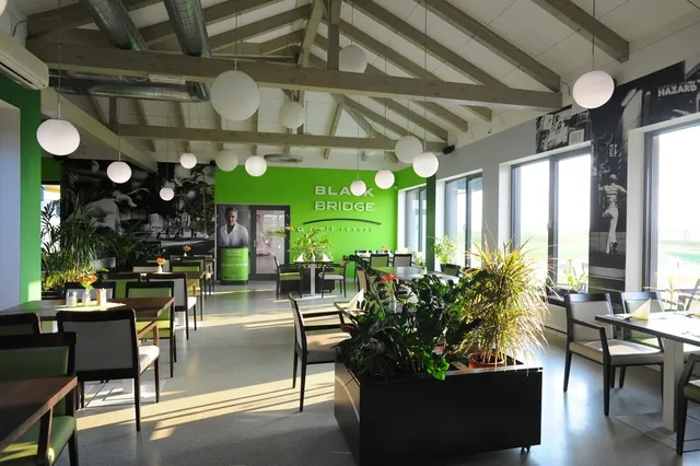 Black Bridge Restaurant