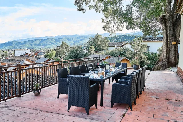 Shaxi Pear Orchard Temple