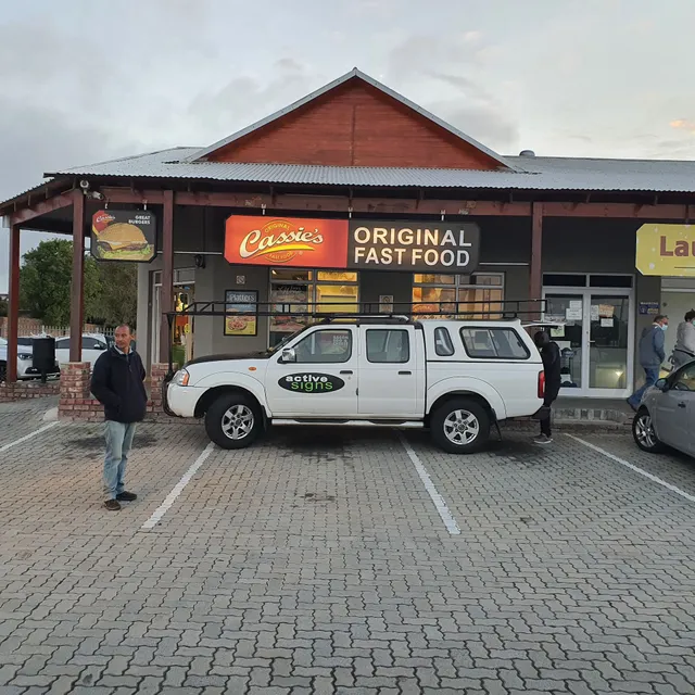 Cassie's - Kamma Crossing