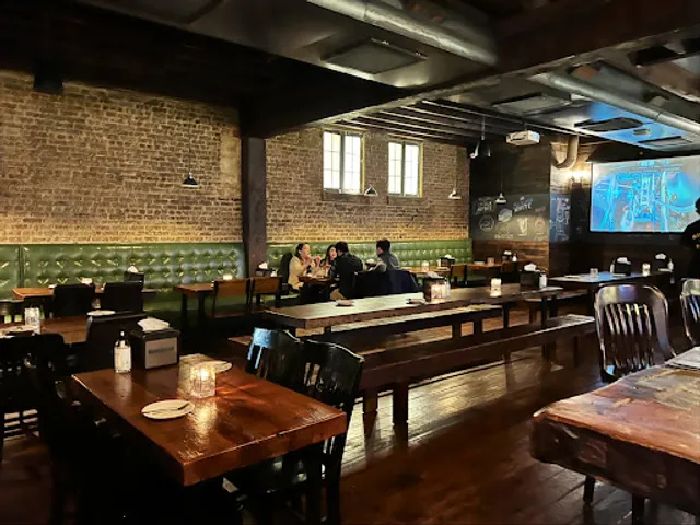 Mad For Chicken Forest Hills