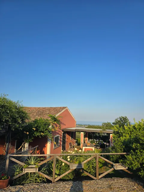 Agriturismo Le Case Di Civi