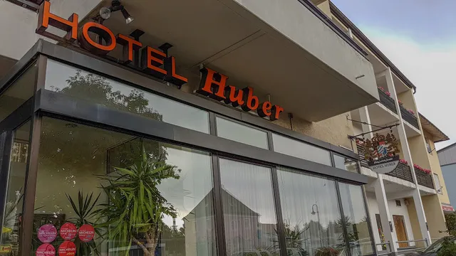 Huber Living - Apartments