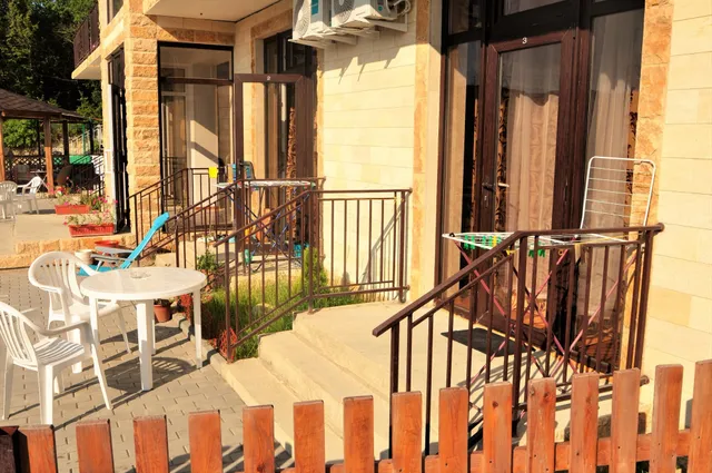 Hotel "Little Italy"