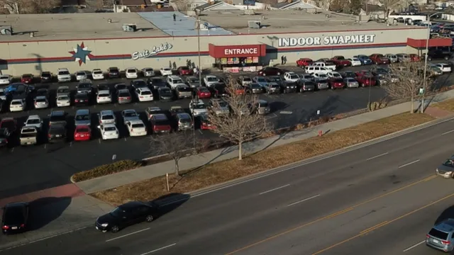 Salt Lake's Indoor Swap Meet