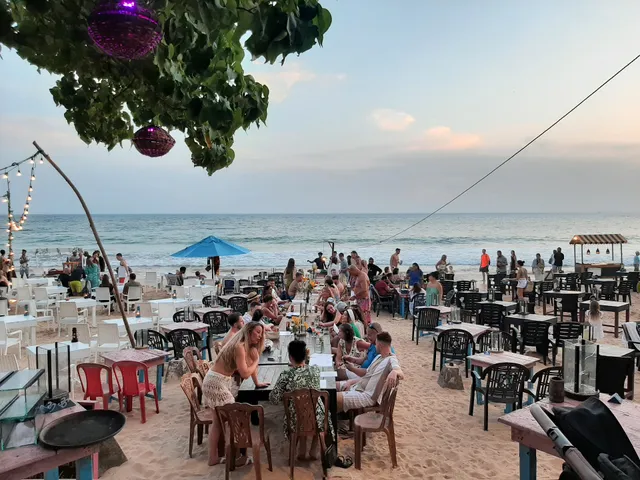 W&D Beach Restaurant