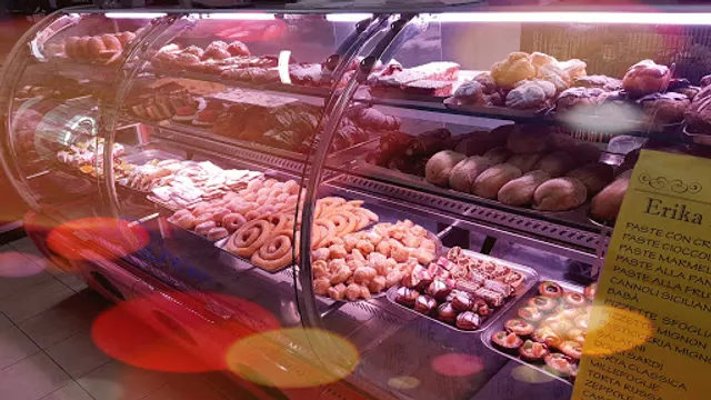 ERIKA PASTICCERIA DI ANGIUS MASSIMILIANO