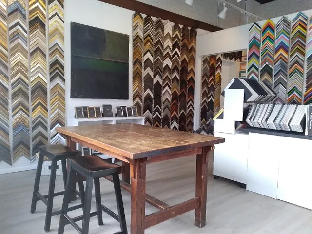 Valentina Custom Frame & Gallery