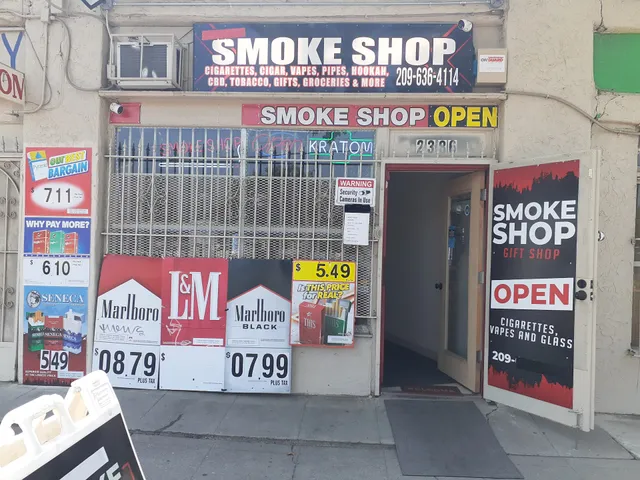 Shop n smoke and gift shop Stockton