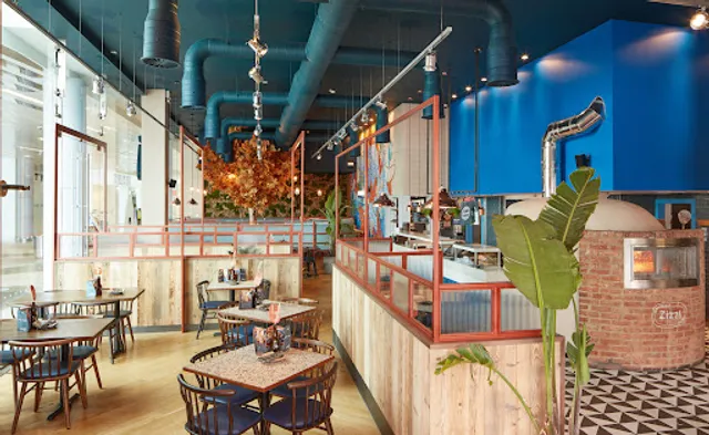 Zizzi - Westfield (White City)