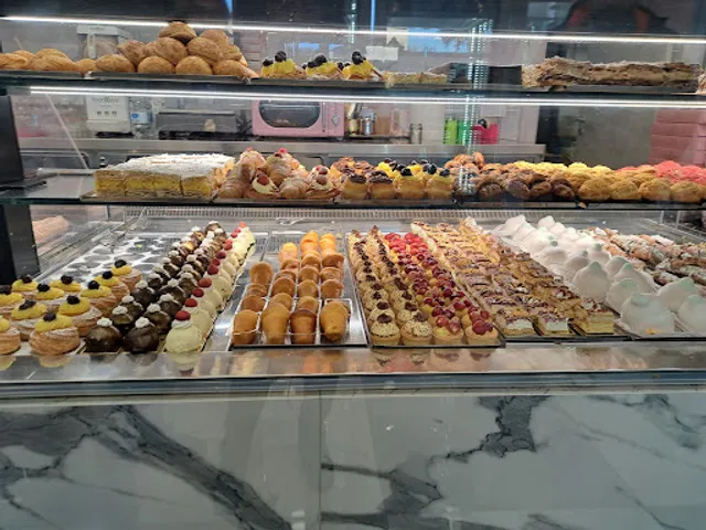 Cornetteria Peccato Di Gola