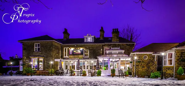 Dimple Well Lodge Hotel