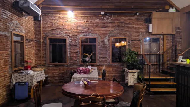 Historic Villa in Thapae