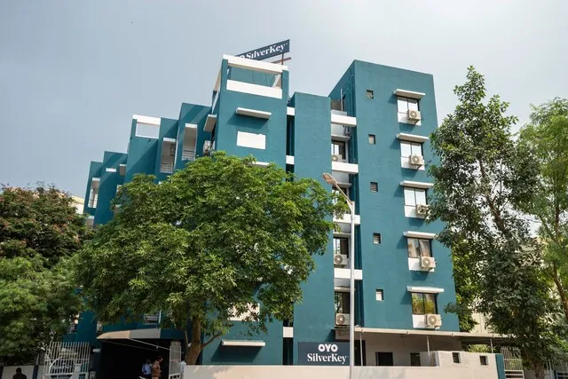 OYO SilverKey Sg Highway