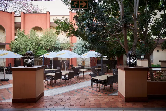 Peermont Metcourt Hotel ~ Khoroni