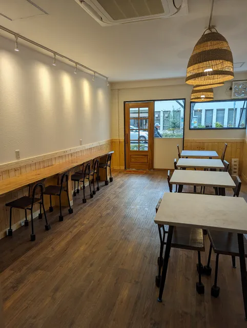 シャイン食堂(中華料理とかき氷とライブのお店)