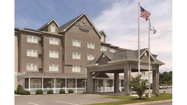 Country Inn & Suites by Radisson, Princeton, WV