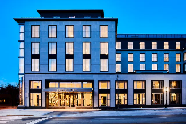 Daxton Hotel Birmingham, Curio Collection by Hilton