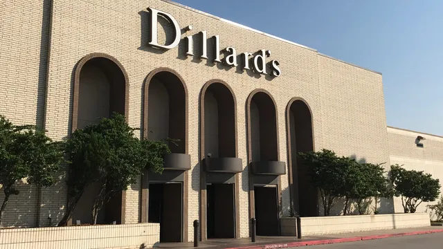 Dillard's