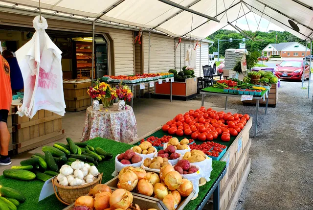 Pine Haven Farm Market