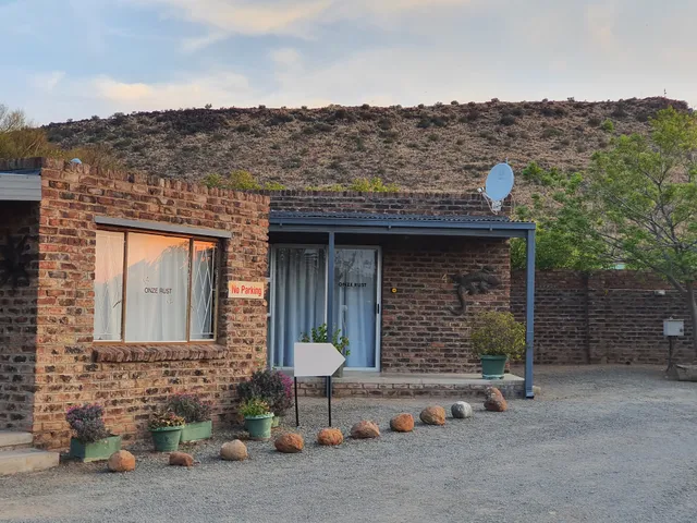 Onze Rust Guest House & Caravan Park