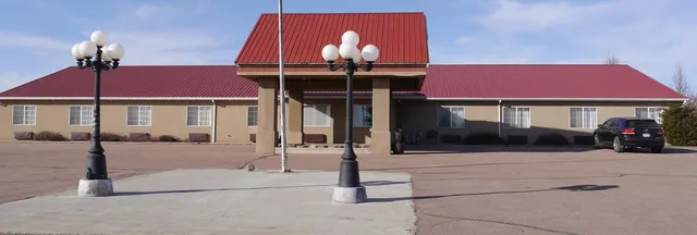 Westwood Inn & Suites