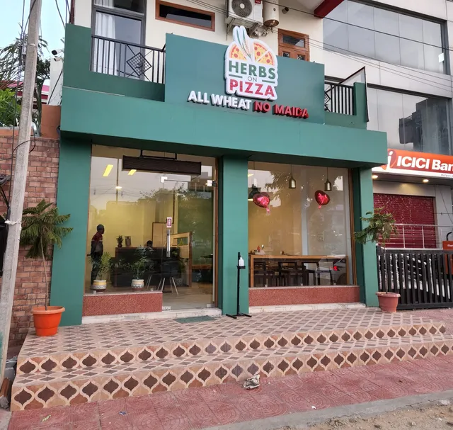 Herbs on Pizza - Sikar Road