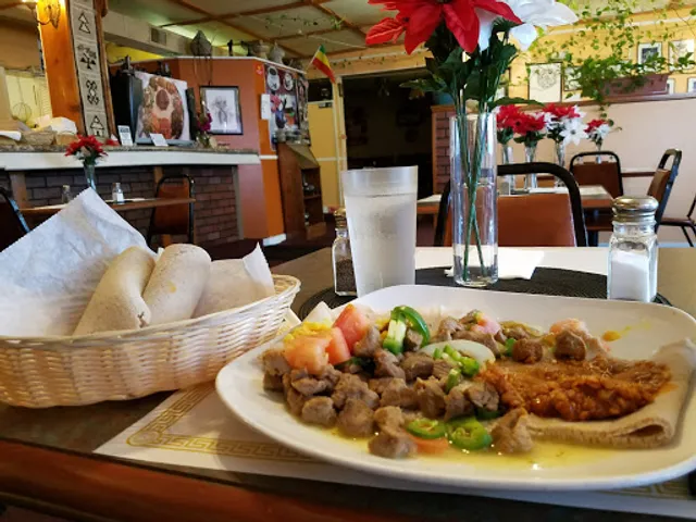 Gojo Ethiopian Cafe and Restaurant