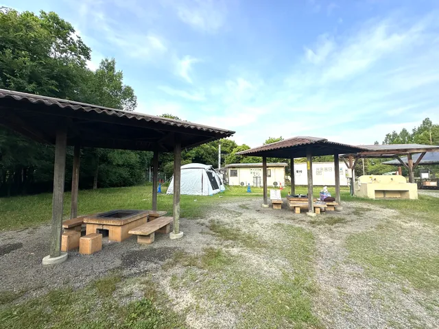 Yabashi Kihojima Park Camping/Barbecue Area