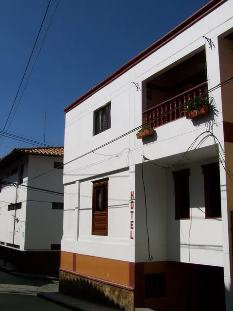 HOTEL LA CASONA ITUANGO