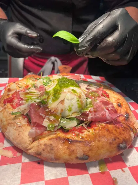 FERRATTIS ARTISAN PIZZA AND PASTA