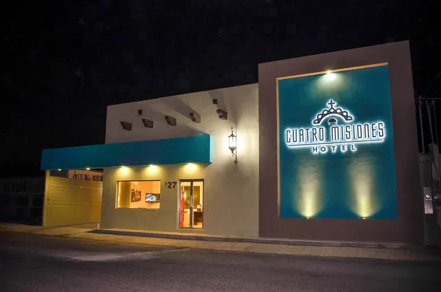 Cuatro Misiones Hotel