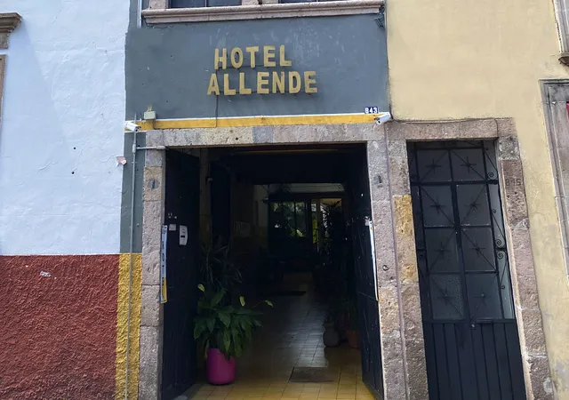 Hotel Allende Morelia by DOT Light