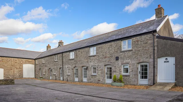 Cilhendre Fawr Farm Cottages