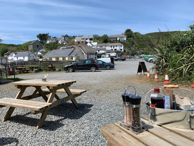 Porthallow Beach Cafe