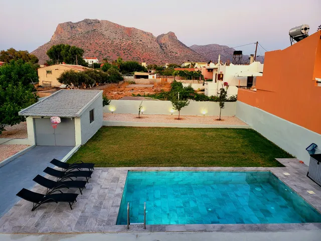 Villa sakrakis stavros