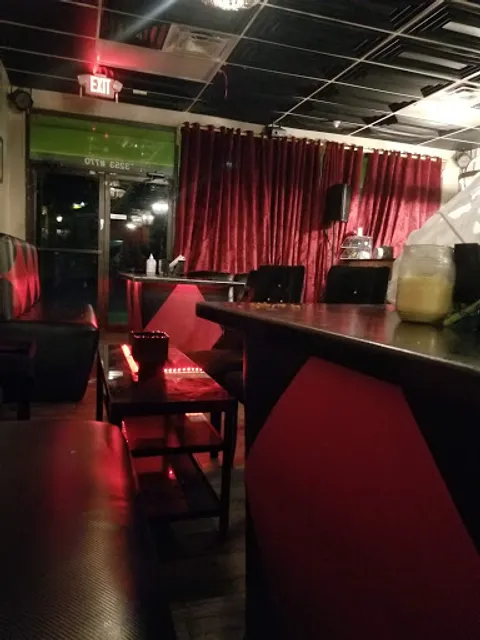RED ROOM LOUNGE by Mr Soul / Mr Soul Bistro & Cafe / REDROOM LOUNGE BUFORD HIGHWAY