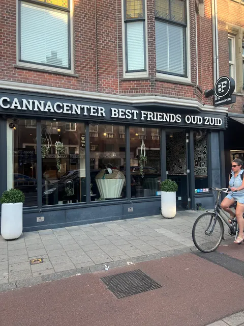 Cannacenter Best Friends - Oud-Zuid