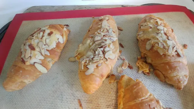 Paneton French Bakery