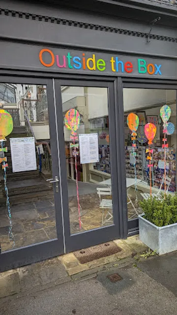 Outside The Box Cafe