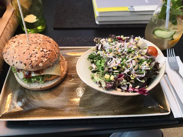 HANS IM GLÜCK - HAMBURG Brandsende