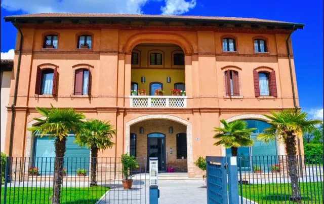 RESIDENCE MESTRE BACO