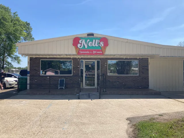Nell’s Sweets & Treats