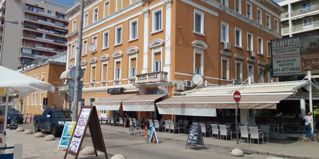 Summertime Apartments