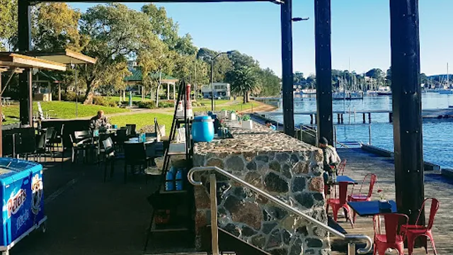 Tinto Espresso Bar & Infuzion Cafe