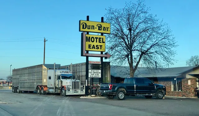 Dun Bar East Motel and Restaurant