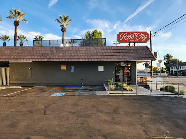 Rose City Pizza